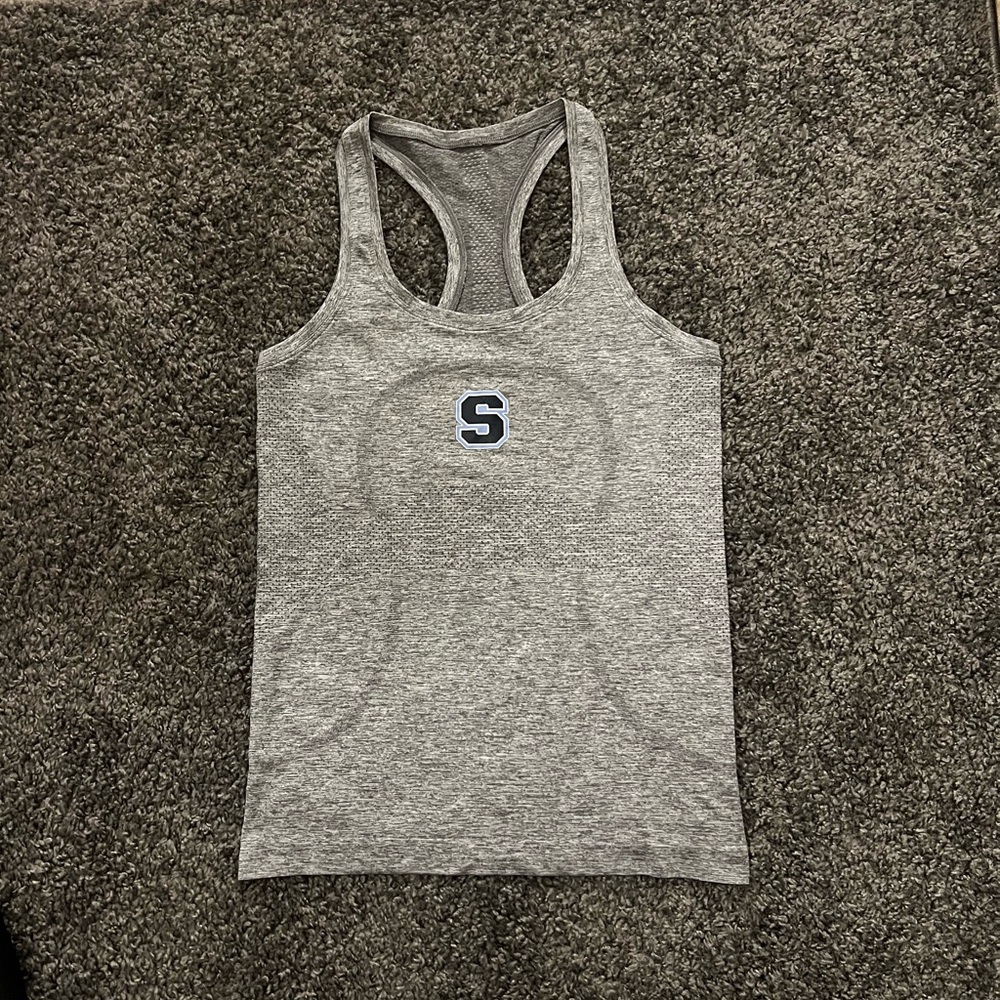 Lululemon swiftly tech